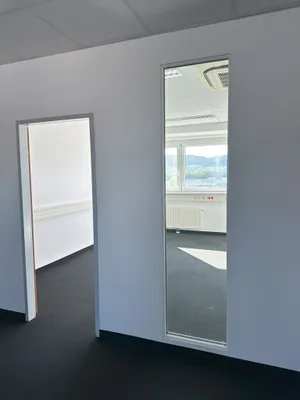 6-Zimmer-Gewerbeimmobilie mieten in Mödling – 210 m², € 2.643 – Bild 6 von 13