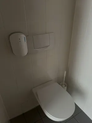 6-Zimmer-Gewerbeimmobilie mieten in Mödling – 210 m², € 2.643 – Bild 9 von 13