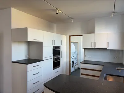 4-Zimmer-Wohnung mieten in Wien – 141 m², € 2.708 – Bild 2 von 16