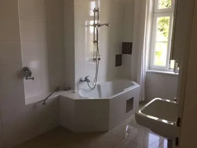 8-Zimmer-Immobilie mieten in Graz – 225 m², € 2.900 – Bild 6 von 41