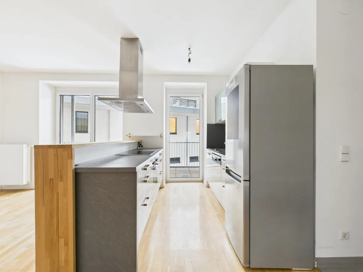 Linz/Urfahr: Perfekt aufgeteilte Mietwohnung ca. 83 m² + ca. 12m² Loggia im URFAHR CITY CENTER - Ansicht 3