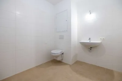 2-Zimmer-Wohnung mieten in Wiener Neustadt – 64,12 m², € 879 – Bild 10 von 16