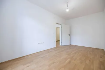 2-Zimmer-Wohnung mieten in Wiener Neustadt – 64,12 m², € 879 – Bild 5 von 16