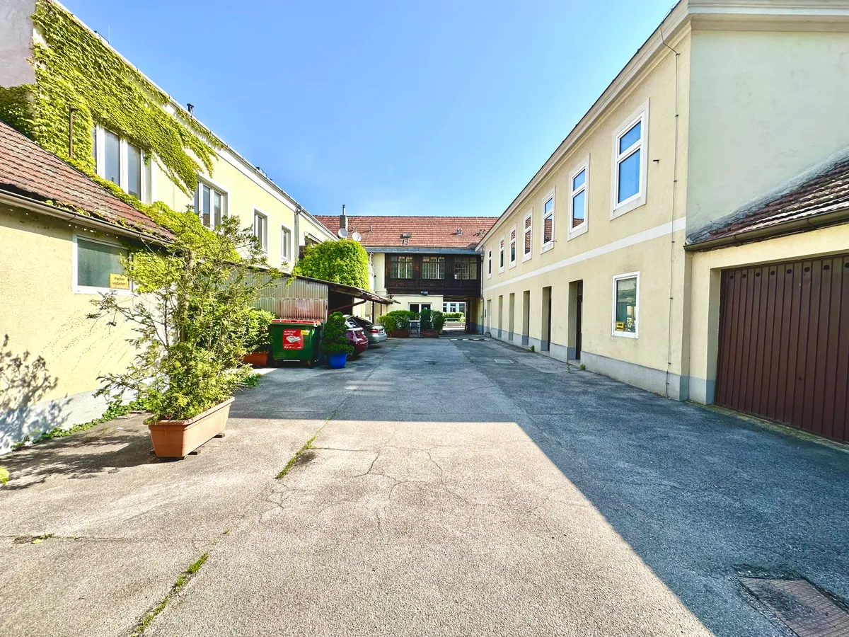 Grundstück mit Geschichte und Potenzial - ca. 1.500 m² in Wien-Liesing!