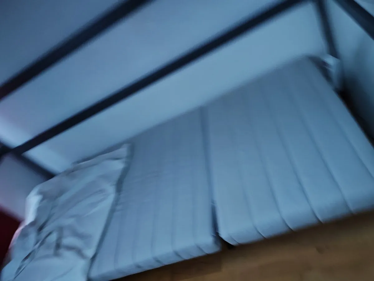Ikea lycksele Bett Gästebett und nicht klappbar oder halb aber fest und angenehme zu schlafen, € 39,- (1150 Wien)