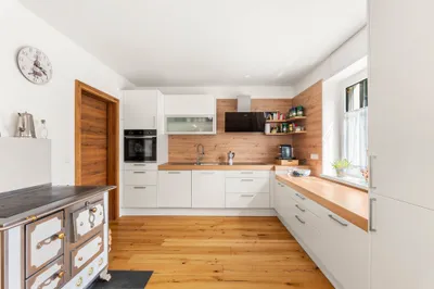 Haus kaufen in Villach Land – 250 m², € 1.070.000 – Bild 9 von 11