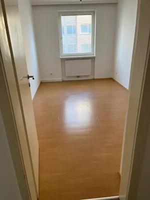 3-Zimmer-Wohnung mieten in Linz – 67 m², € 910 – Bild 8 von 9