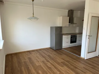 3-Zimmer-Wohnung mieten in Linz – 67 m², € 910 – Bild 2 von 9