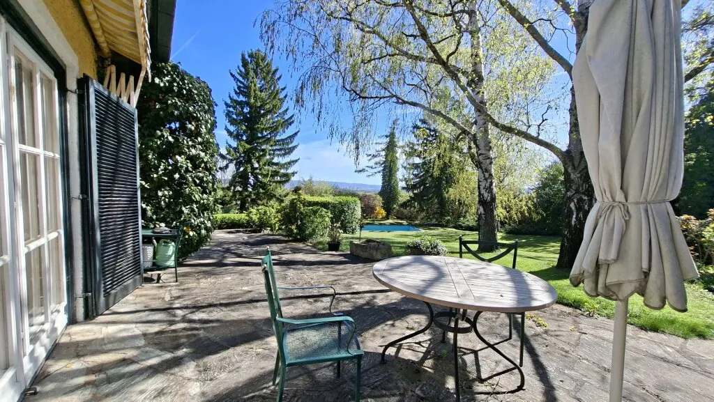 Großzügige Villa in Bad Fischau-Brunn mit 2.781m² großem Traumgrund und Fernblick – pohled 2