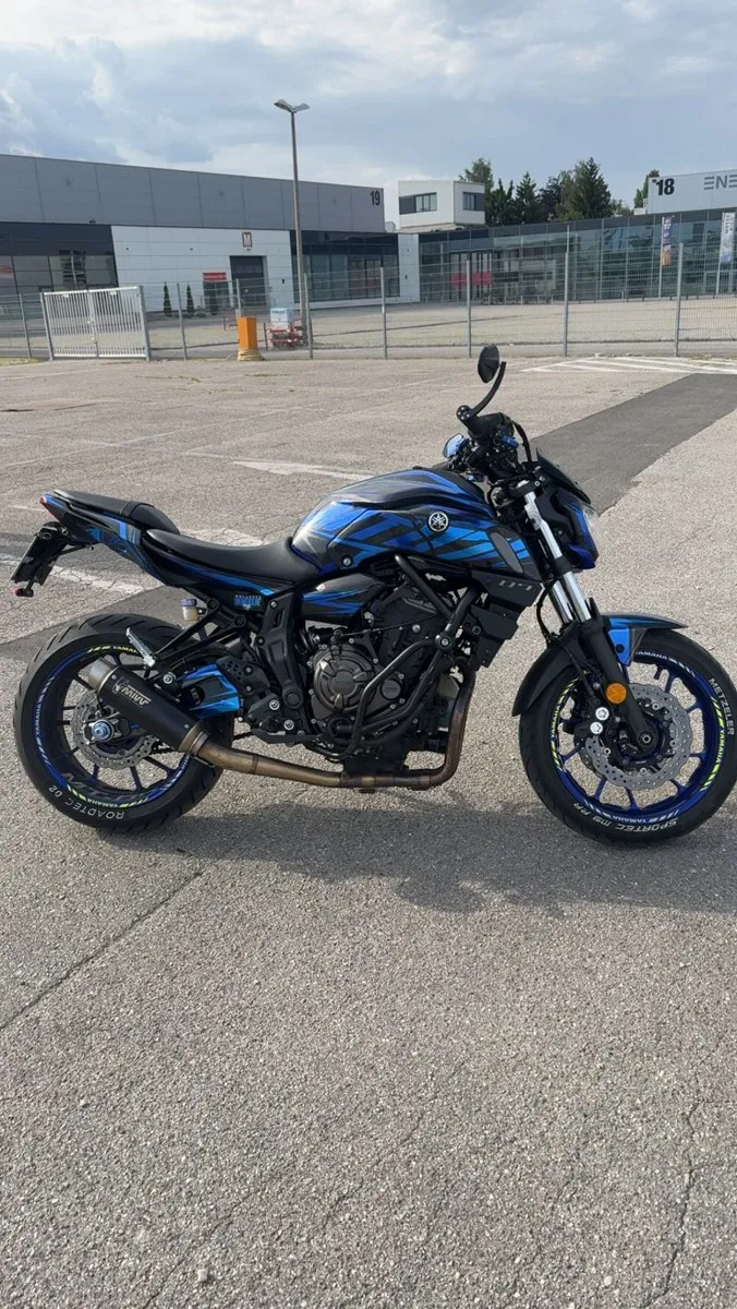 Yamaha MT