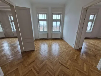 WG-taugliche 6 Zimmer-Wohnung – Bild 2