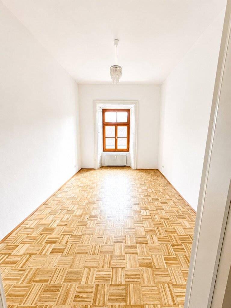 Märchenhaft wohnen im Schloss Herberstorf: 3-Zimmer-Wohnung mit neu ausgestatteter, separater Küche – pohled 3