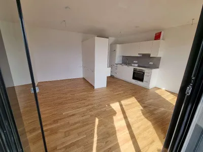 1-Zimmer-Wohnung mieten in Linz – 33 m², € 710 – Bild 3 von 7