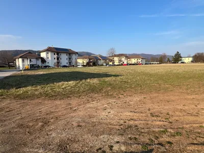 Grundstück kaufen in Klagenfurt Land – 600 m², € 83.000 – Bild 1 von 6