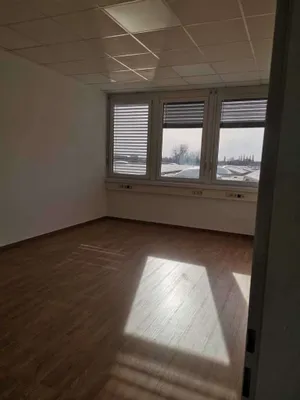 4-Zimmer-Gewerbeimmobilie mieten in Baden – 208 m², € 3.010 – Bild 4 von 9