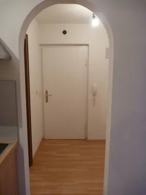 2-Zimmer-Wohnung mieten in Innsbruck-Land – 68 m², € 1.290 – Bild 2 von 5