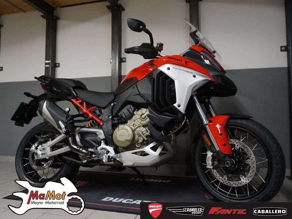 Ducati Multistrada V4 RALLY Radar Tourer