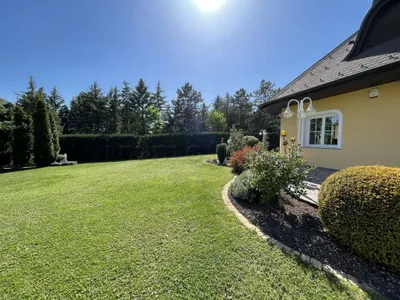 6-Zimmer-Immobilie kaufen in Wiener Neustadt Land – 330 m² – Bild 40 von 47