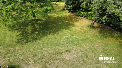 Grundstück kaufen in Gmunden – 790 m², € 165.000 – Bild 2 von 4