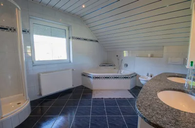 Haus kaufen in Feldkirchen – 200 m², € 545.000 – Bild 12 von 19