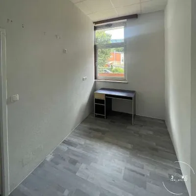 Gewerbeimmobilie mieten in Bruck-Mürzzuschlag – 93 m², € 1.025 – Bild 21 von 31