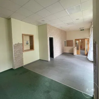 Gewerbeimmobilie mieten in Bruck-Mürzzuschlag – 93 m², € 1.025 – Bild 8 von 31