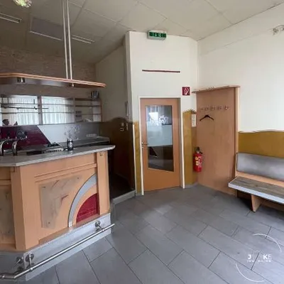 Gewerbeimmobilie mieten in Bruck-Mürzzuschlag – 93 m², € 1.025 – Bild 14 von 31