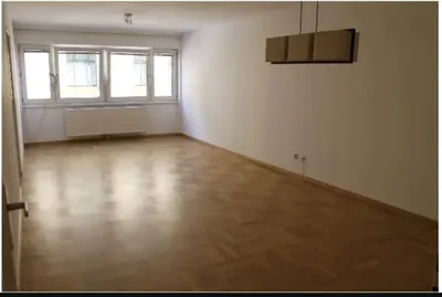 WG-taugliche Wohnung nahe Mariahilferstrasse in ruhiger Seitengasse – Bild 2
