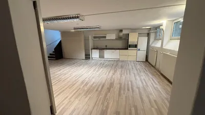 Gewerbeimmobilie mieten in Innsbruck – 176 m², € 2.450 – Bild 17 von 20