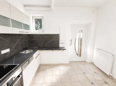 3-Zimmer-Wohnung mieten in Neunkirchen – 96 m², € 1.150 – Bild 8 von 18