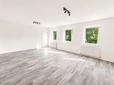 3-Zimmer-Wohnung mieten in Neunkirchen – 96 m², € 1.150 – Bild 2 von 18
