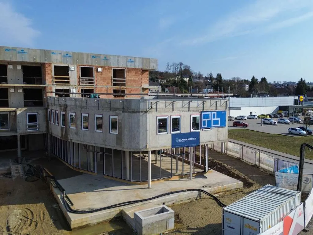 "Moderne Gewerbefläche für Drogerie in zentraler Lage von Straßham" - Ansicht 3