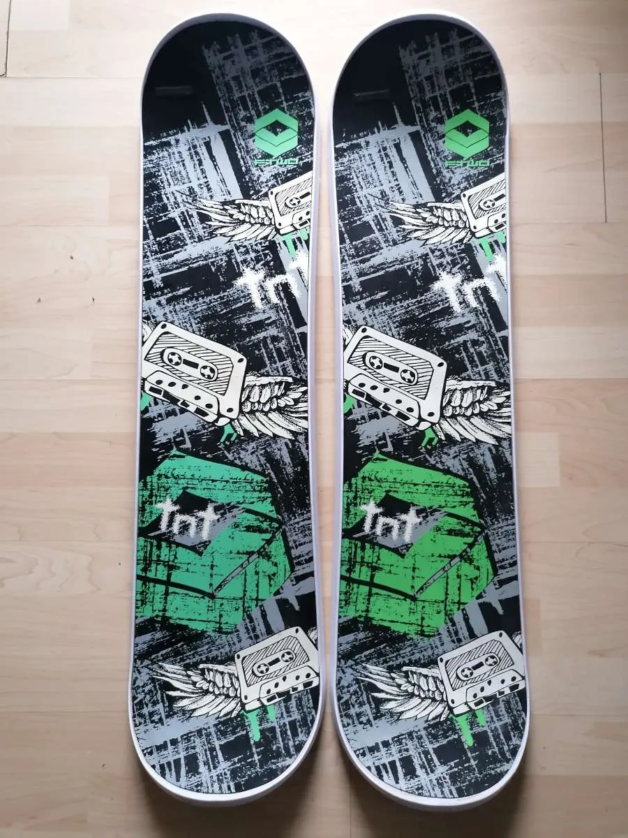 ftwo t ride snowboard SNOWBOARD SNOWBOARD DECK FTWO TNT GREEN FTWO TEAM T-RIDE snowboard  snowboarden snow board DECK Sport wintersportgerät wintersport Snowboard  Freestyle boards board Brett Sport Freizeit Fun, € 110,- (1110 Wien)