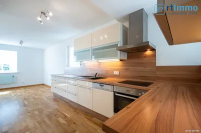 TRAUMAUSSICHT AUF DEN ANNINGER - 4 ZIMMERWOHNUNG MIT GROSSER TERRASSE UND WINTERGARTEN + 2 GARAGENPLÄTZE – Bild 2