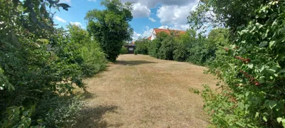 Grundstück kaufen in Neunkirchen – 839 m², € 270.000 – Bild 2 von 4