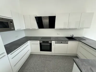4-Zimmer-Gewerbeimmobilie mieten in Baden – 175 m², € 2.100 – Bild 11 von 28