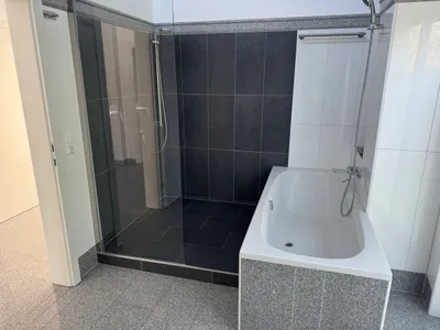4-Zimmer-Gewerbeimmobilie mieten in Baden – 175 m², € 2.100 – Bild 14 von 28