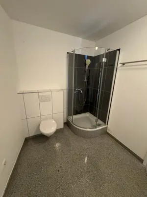 4-Zimmer-Gewerbeimmobilie mieten in Baden – 175 m², € 2.100 – Bild 25 von 28