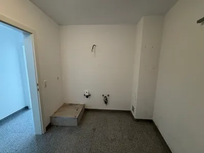 4-Zimmer-Gewerbeimmobilie mieten in Baden – 175 m², € 2.100 – Bild 26 von 28