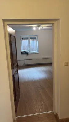 5-Zimmer-Gewerbeimmobilie mieten in Gmunden – 160 m², € 2.000 – Bild 4 von 5