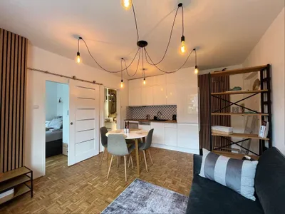 2-Zimmer-Wohnung mieten in Gmunden – 30 m², € 1.200 – Bild 2 von 9