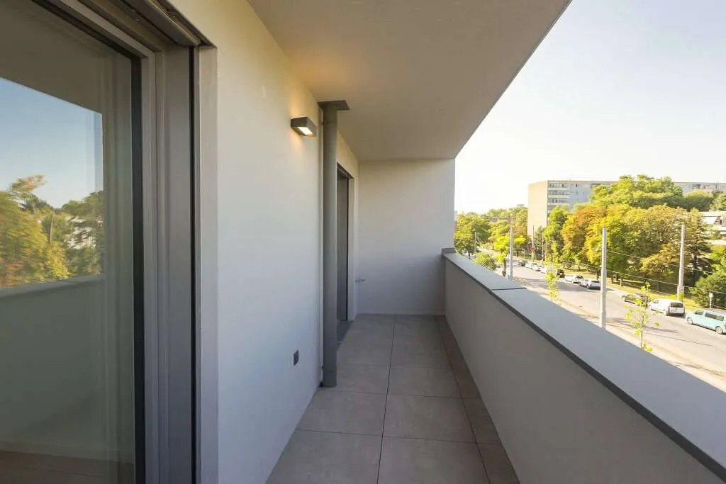 EHK 100 | TOP 13 | 4 Zi Familienwohnung mit großzügigem Balkon, Wien