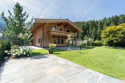 4-Zimmer-Haus mieten in Kitzbühel – 206 m², € 3.980 – Bild 13 von 14