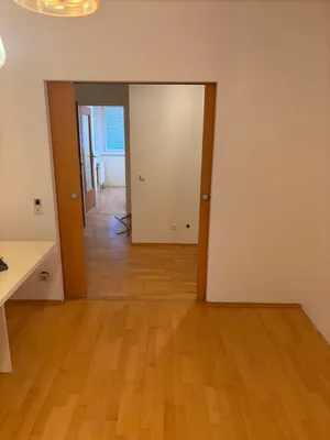 4-Zimmer-Wohnung mieten in Wien – 96 m², € 1.550 – Bild 2 von 8