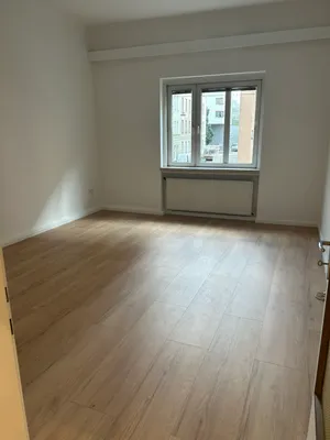 Neu sanierte 2-Zimmer-Wohnung (58 m²) in guter Lage - 1200 Wien – Bild 3