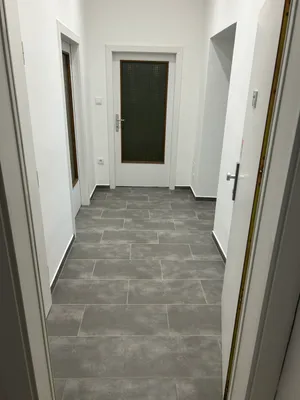 Neu sanierte 2-Zimmer-Wohnung (58 m²) in guter Lage - 1200 Wien – Bild 2