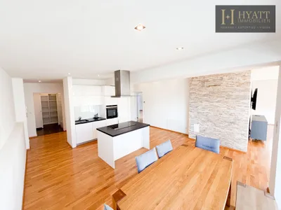 Elegante Dachgeschosswohnung mit Terrasse, Klimaanlage & Smart-Home | inkl. Stellplatz – Bild 3
