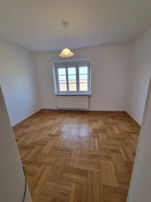2-Zimmer-Wohnung kaufen in Korneuburg – 53 m², € 138.000 – Bild 5 von 8