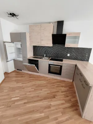 2-Zimmer-Mietwohnungen 59,9 m² + 81,4 m² Stammersdorf hofseitig nebeneinander ab – Bild 2