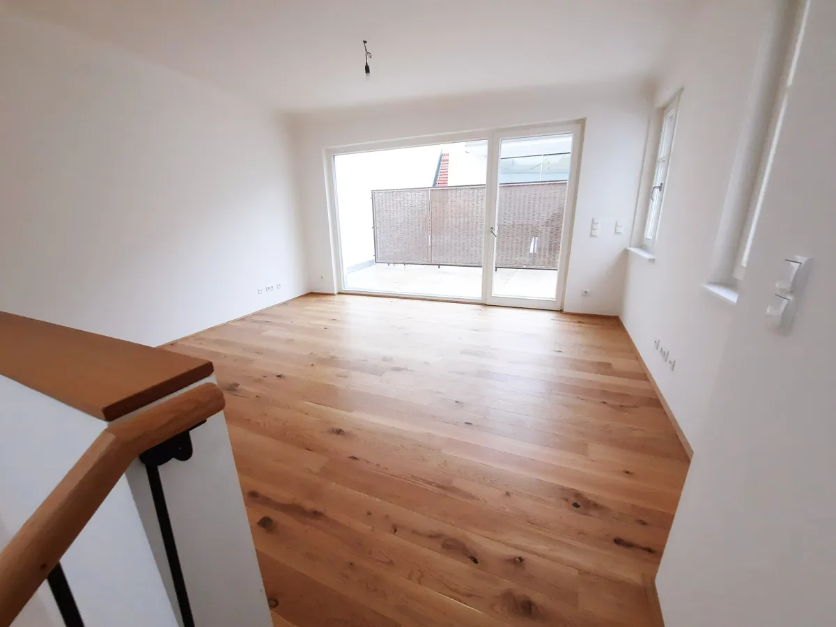 Wunderschöne, gekühlte Maisonette mit Terrasse!!! - Widok 2